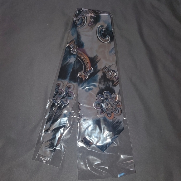 Grey & blue tie NEW - Picture 2 of 6